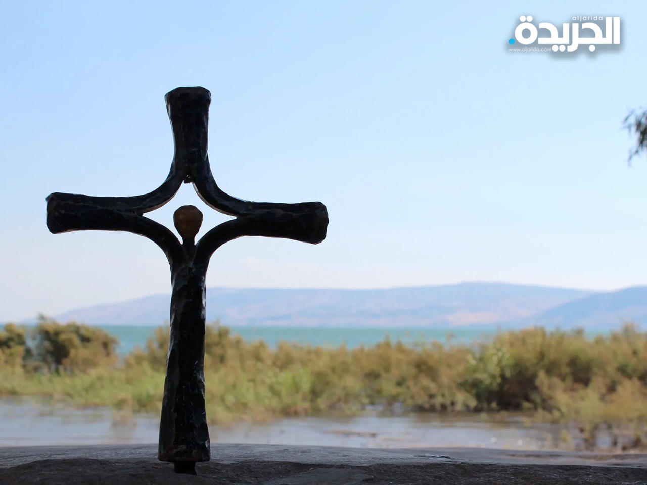 سرقة صليب قرب كنيسة تكثير الخبز والسمك في الجليل