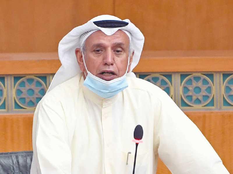 وزير العدل وزير الدولة لشؤون النزاهة وزير الأوقاف والشؤون الإسلامية بالإنابة عبدالله الرومي في جلسة سابقة