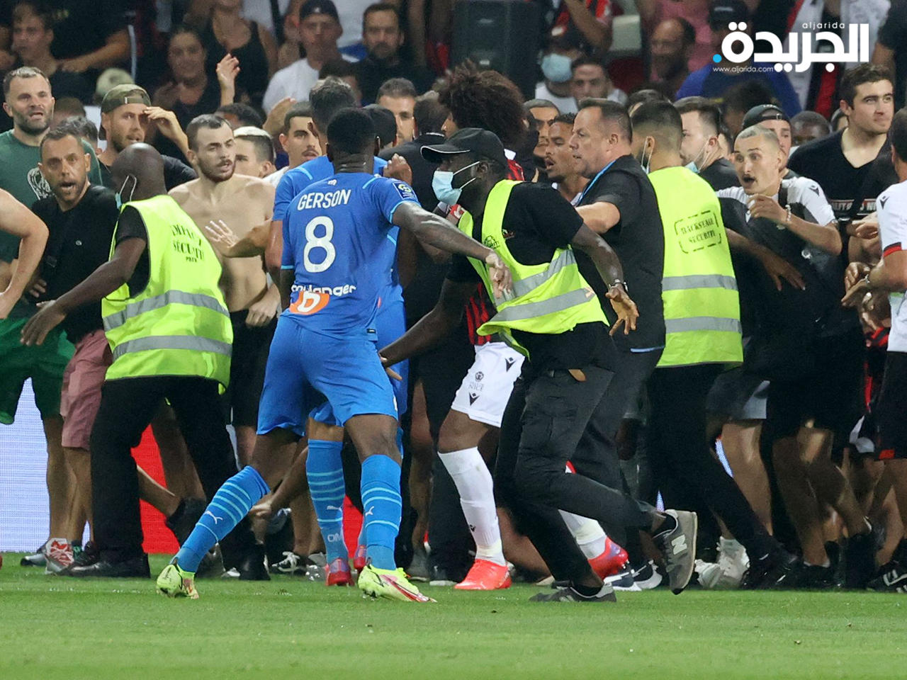 جماهير نيس اقتحمت الملعب