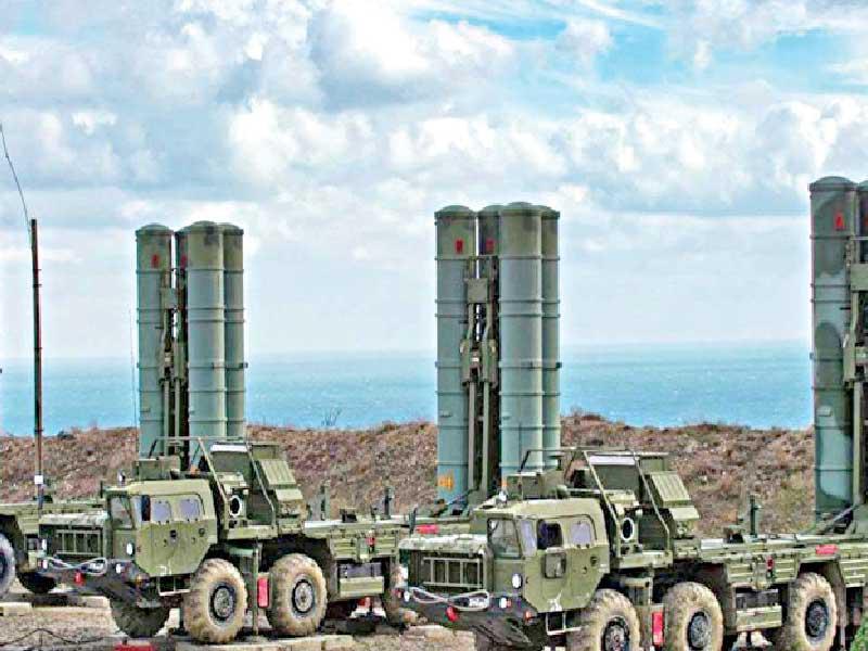 وحدات دفاع جوي من طراز «S 400» 