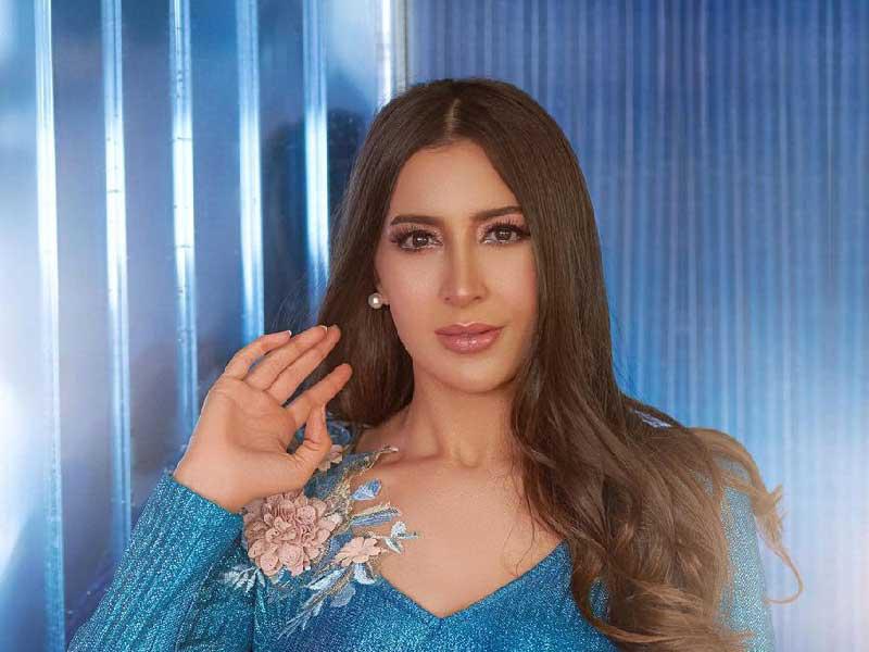 المطربة جنات 