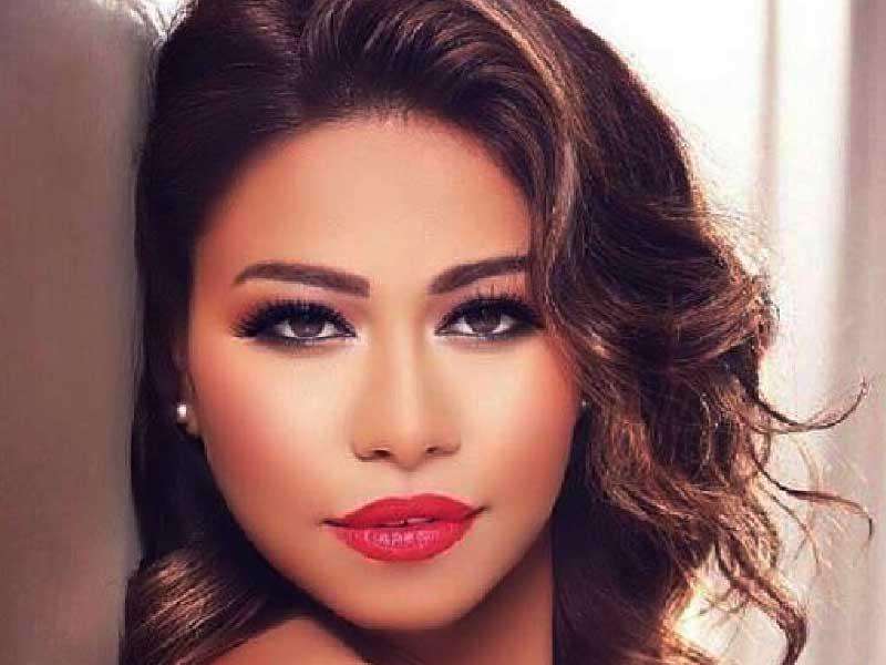 الفنانة شيرين عبدالوهاب