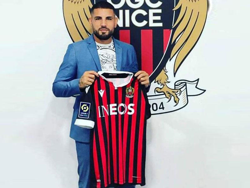 المهاجم الدولي الجزائري أندي ديلور 