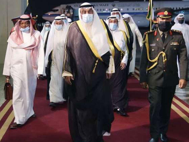سمو الشيخ صباح الخالد حين عودته للبلاد بعد ترؤسه وفد الكويت في مؤتمر بغداد