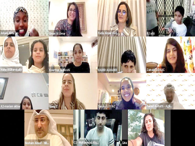 جانب من تكريم الفائزين في «لوياك»