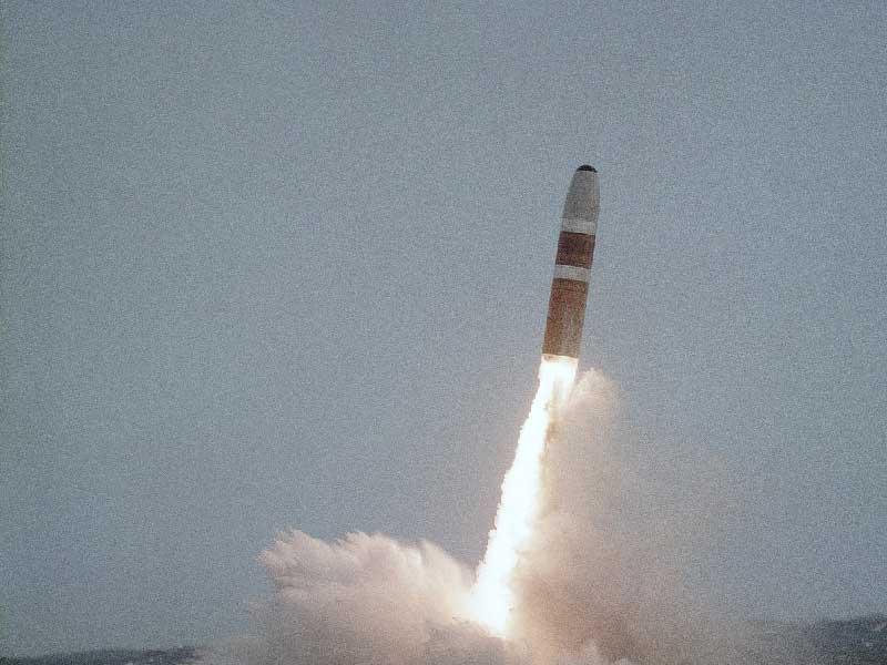 صاروخ باليستي 