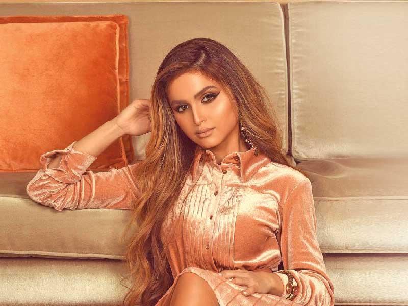 الفنانة البحرينية ​حلا الترك​