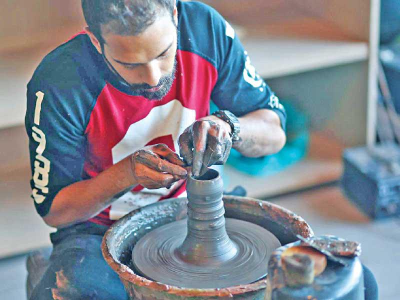 السيد أثناء العمل