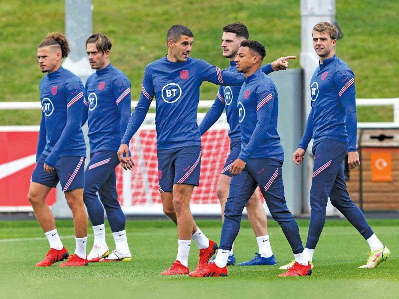 جانب من تدريبات منتخب إنكلترا استعداداً للمجر 