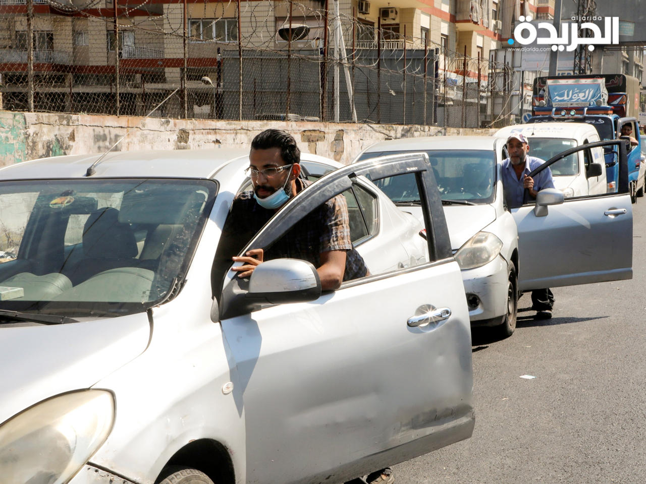 الوقود الإيراني سيُنقل بشاحنات إلى لبنان عبر سوريا