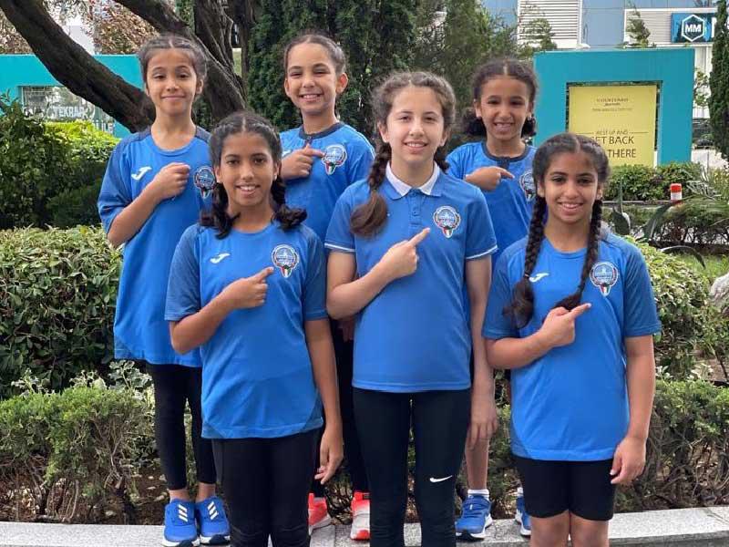 لاعبات منتخب الجمباز الفني