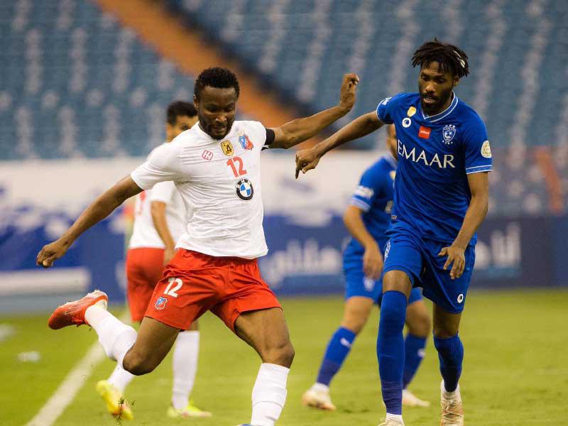 جانب من لقاء الأبيض والهلال 