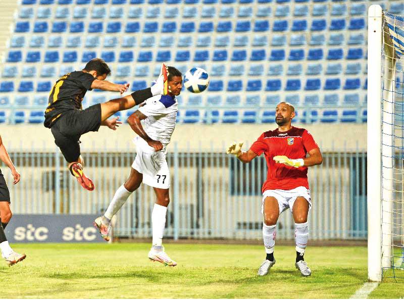 جانب من مباراة القادسية والسالمية 