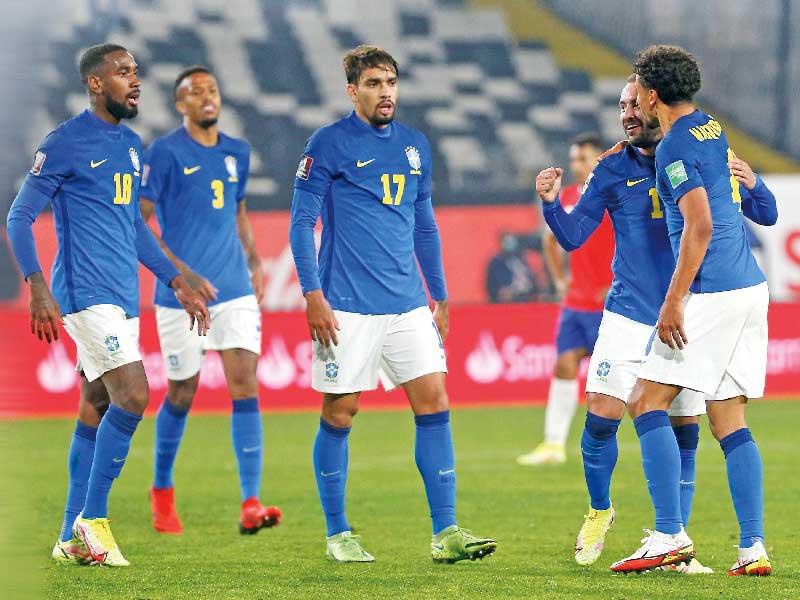 لاعبو المنتخب البرازيلي خلال مباراة سابقة