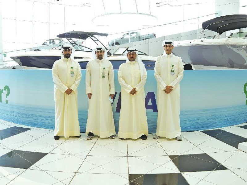 فريق «بيتك» مع الفائز إبراهيم الحمادي