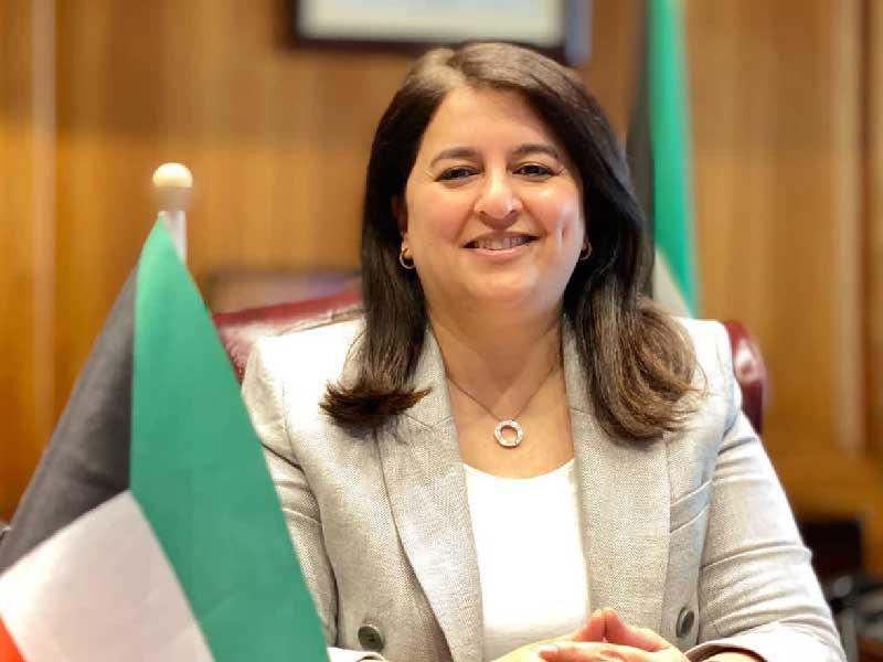 وزيرة الأشغال وزيرة الدولة لشؤون تقنية المعلومات، وزيرة الدولة لشؤون البلدية وزيرة الدولة لشؤون الإسكان والتطوير العمراني بالإنابة د. رنا الفارس