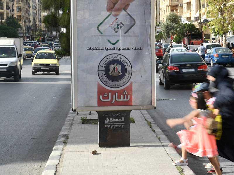 احتجاز عدد من الضباط شاركوا في حملات انتخابية في العراق