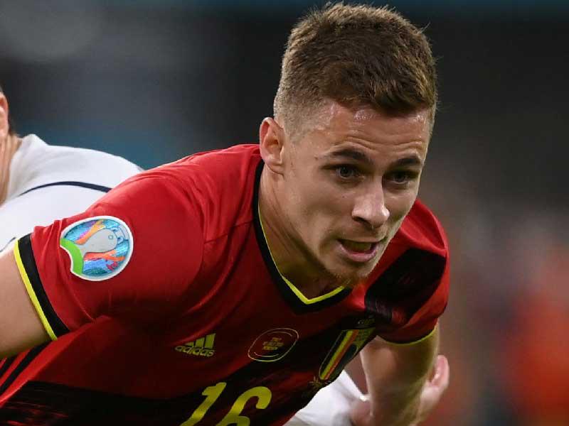 مهاجم بوروسيا دورتموند ثورغان هازارد 