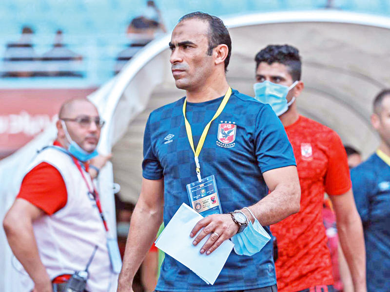 مدير الكرة بفريق الأهلي المصري  سيد عبدالحفيظ