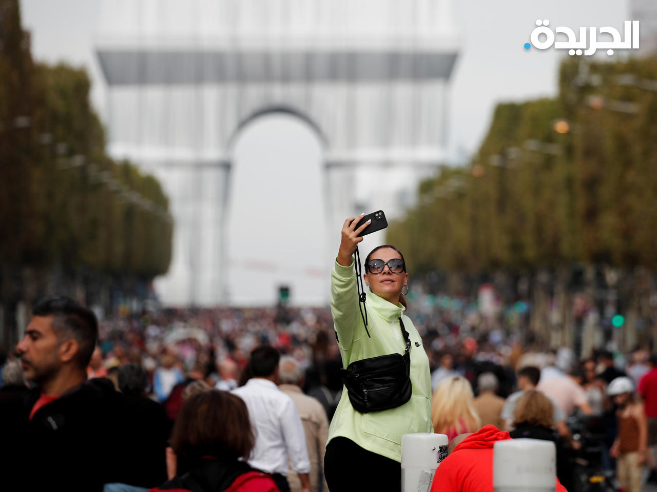 «يوم بلا سيارات» في الشانزليزيه