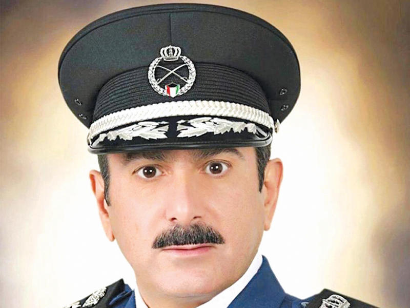 رئيس قوة الإطفاء العام الفريق خالد المكراد 