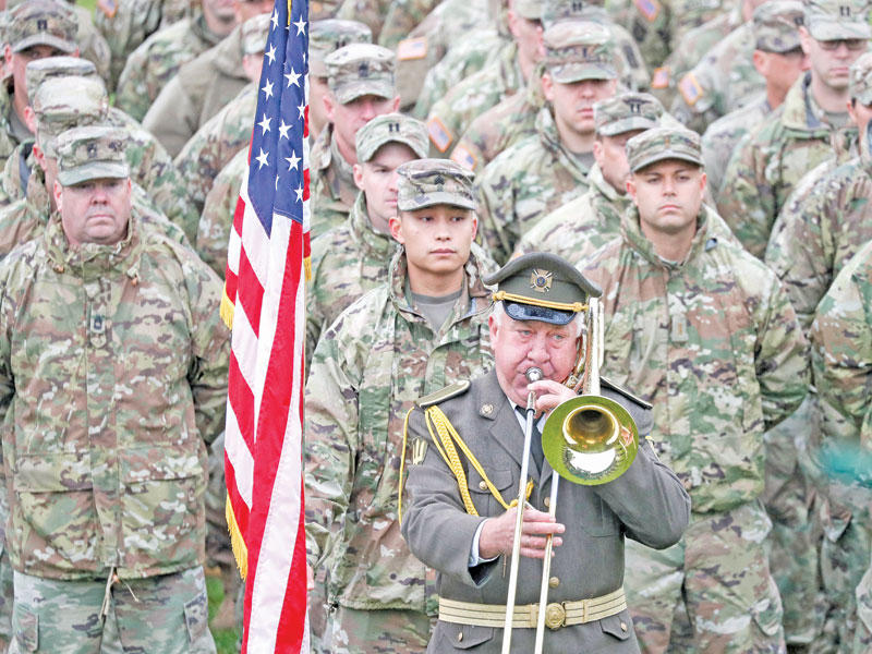 أوكرانيا تجري تدريبات مع قوات أميركية و«ناتو»n