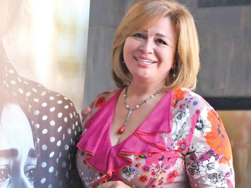 النجمة إلهام شاهين 