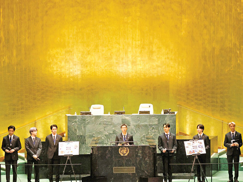 أعضاء فرقة «بي تي إس» في الأمم المتحدة