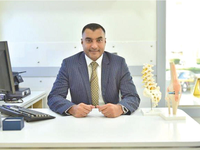 استشاري الأشعة التداخلية وعلاج الألم والعمود الفقري د. وليد الحجي