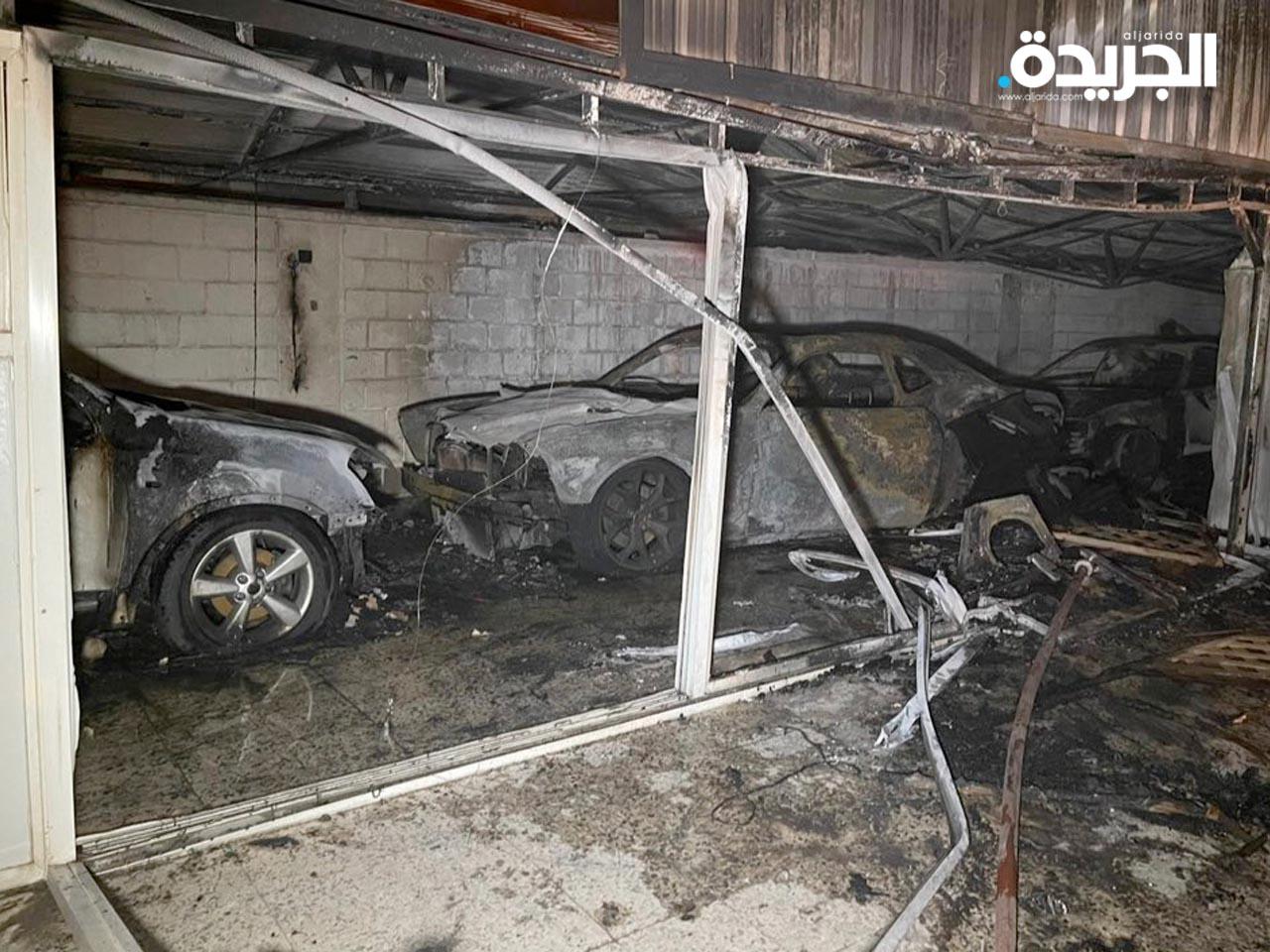 السيطرة على حريق مركبات بالأندلس