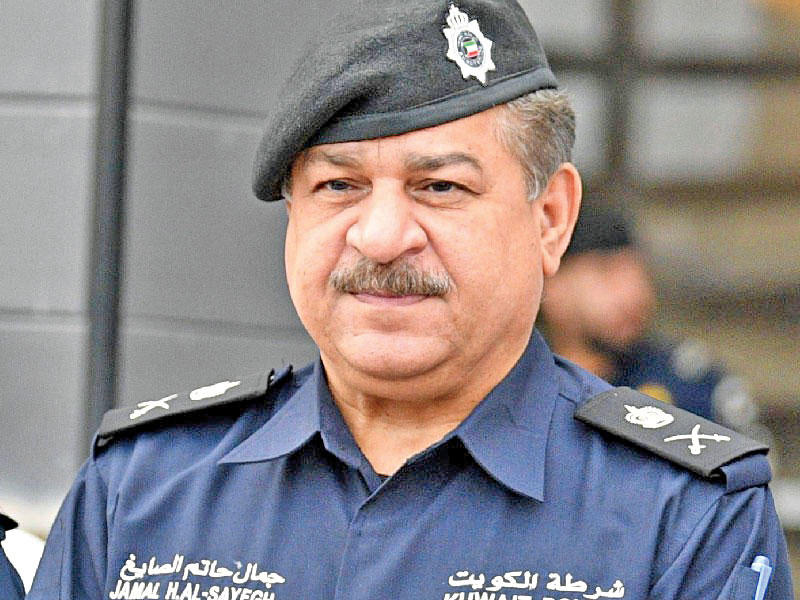  وكيل وزارة الداخلية المساعد لشؤون المرور والعمليات اللواء جمال الصايغ 