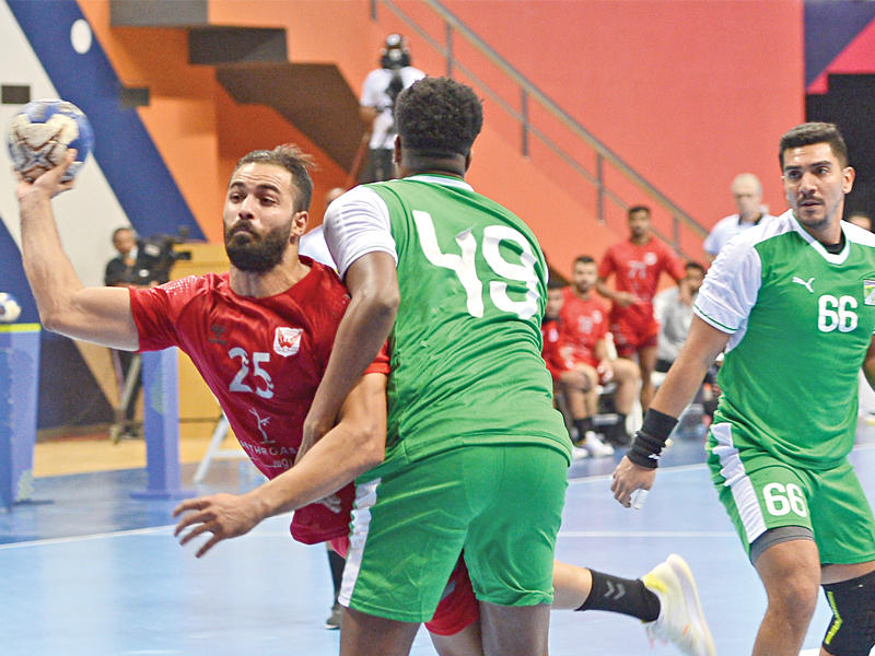 جانب من مباراة العربي والفحيحيل (تصوير جورج ريجي)