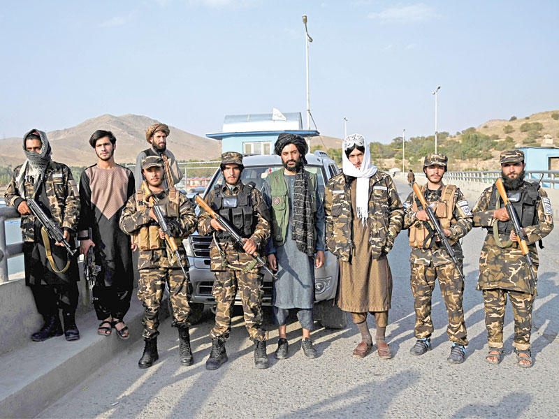 حكومة طالبان تتعقب «داعش»n