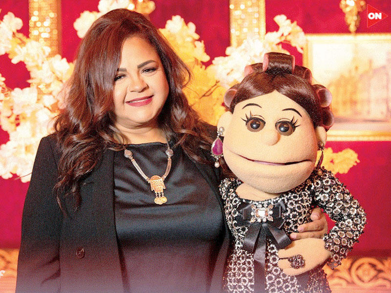 ابلة فهيتة و النجمة حنان ماضي 