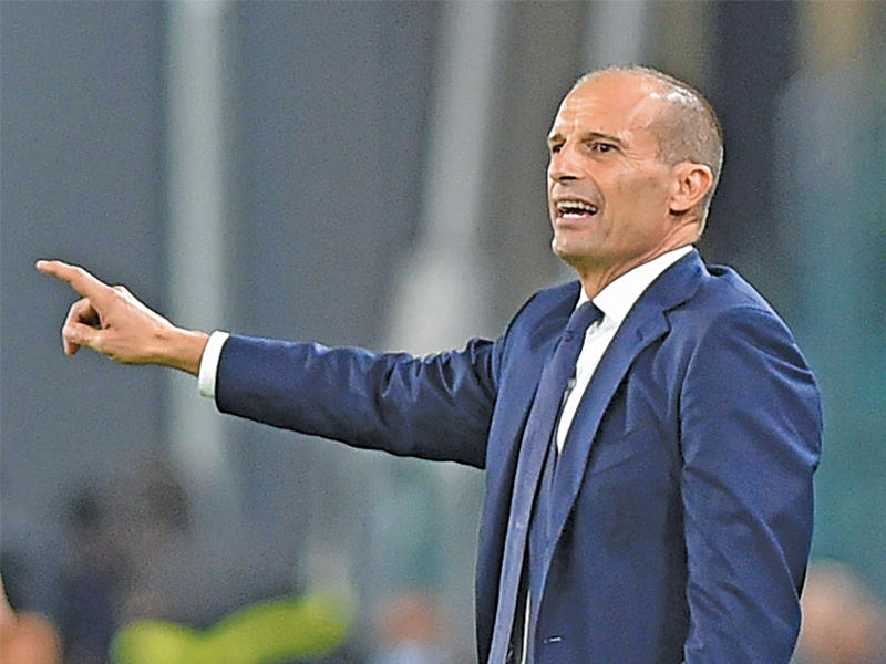 المدير الفني لفريق يوفنتوس  ماسيمليانو أليغري 