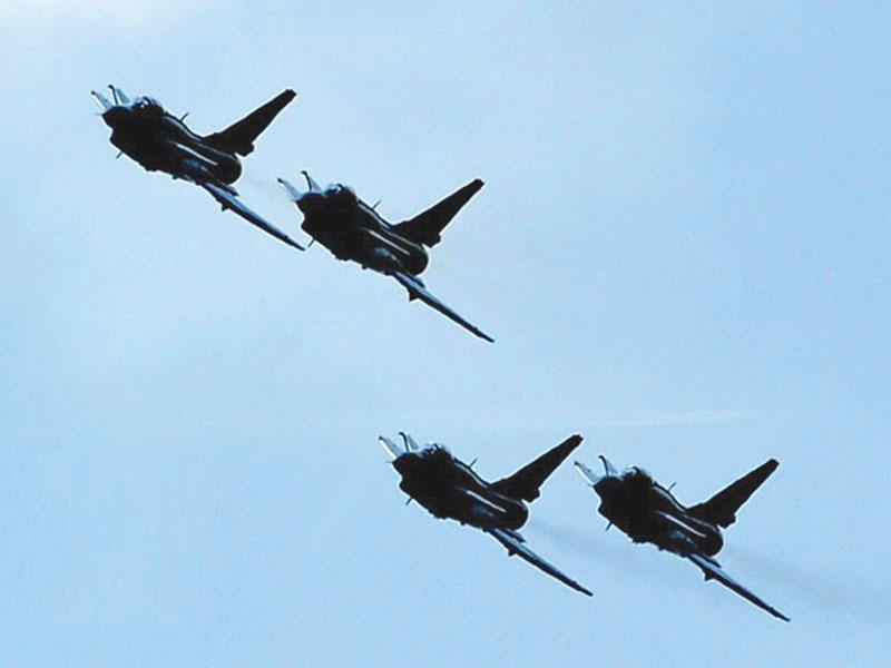 الطائرات العسكرية الصينية 