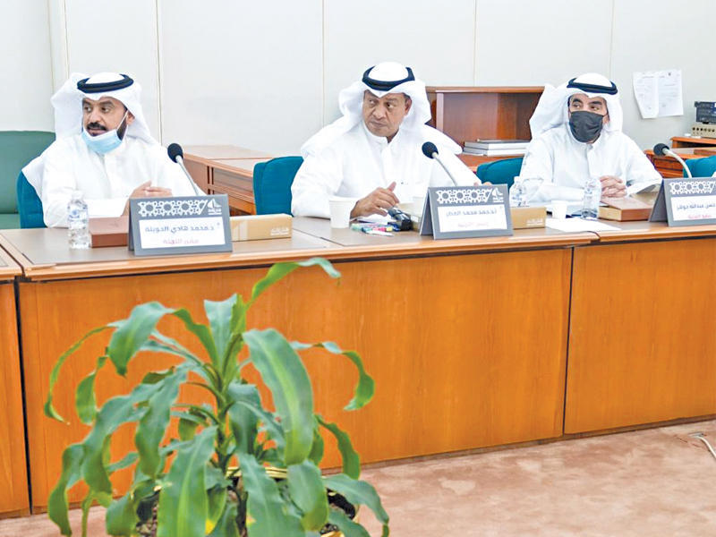 اجتماع سابق للجنة شؤون التعليم والثقافة والإرشاد البرلمانية