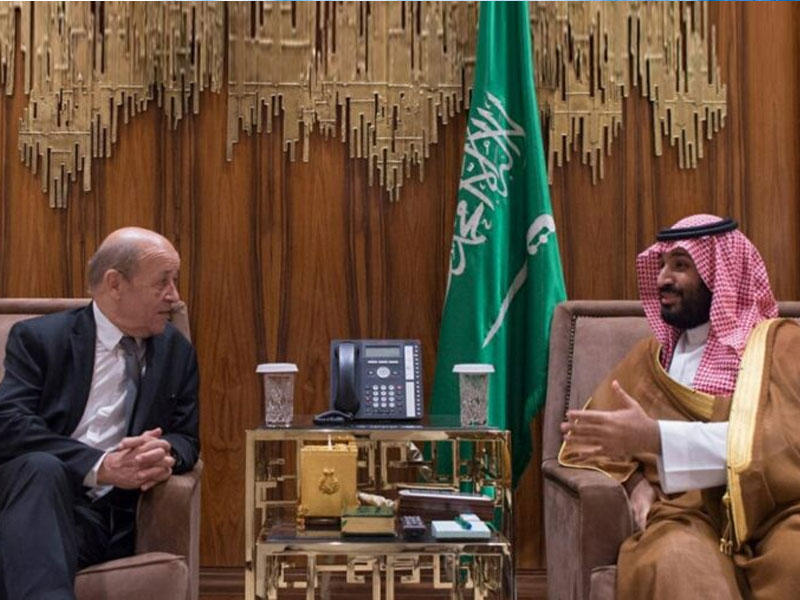 ولي العهد السعودي الأمير محمد بن سلمان مع وزير الخارجية الفرنسي جان إيف لودريان