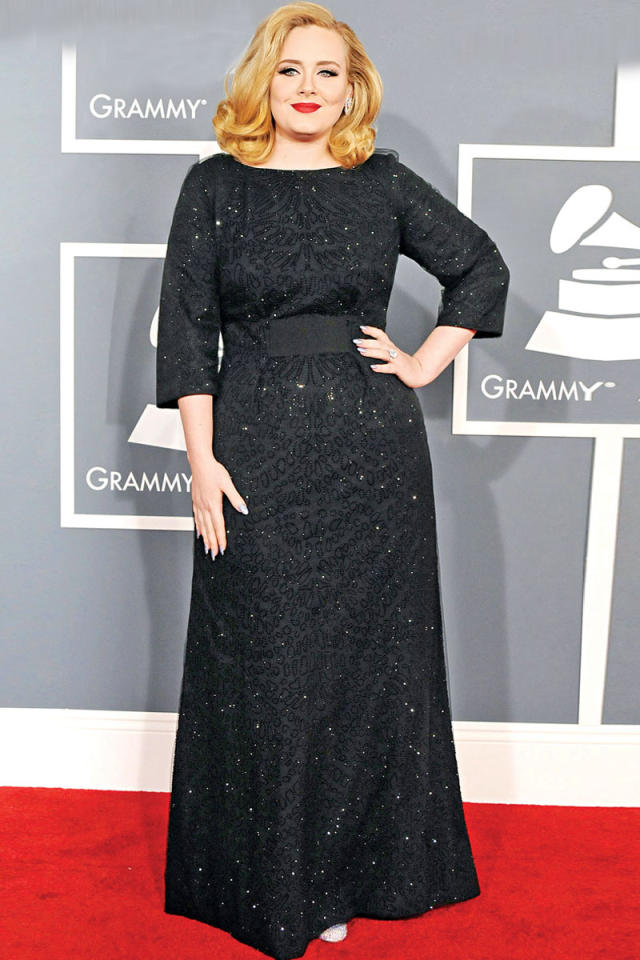 المغنية البريطانية أديل 