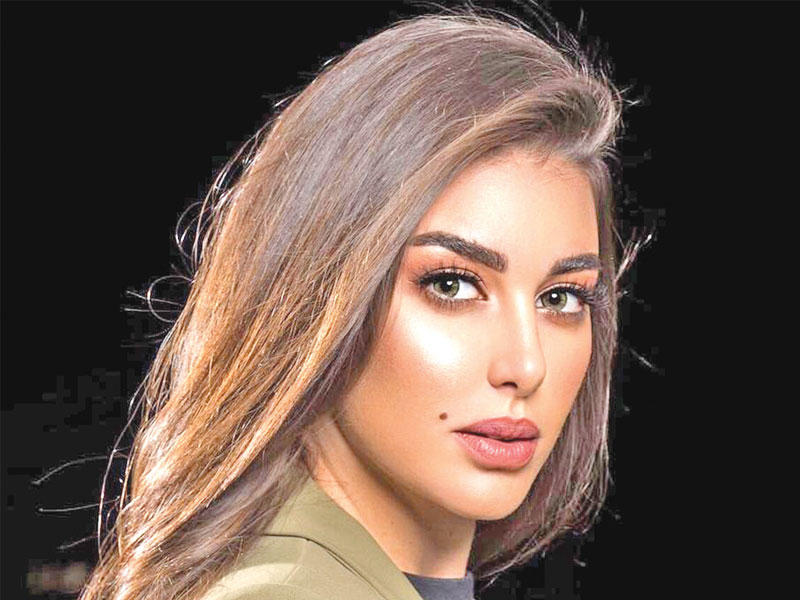 الفنانة ياسمين صبري 