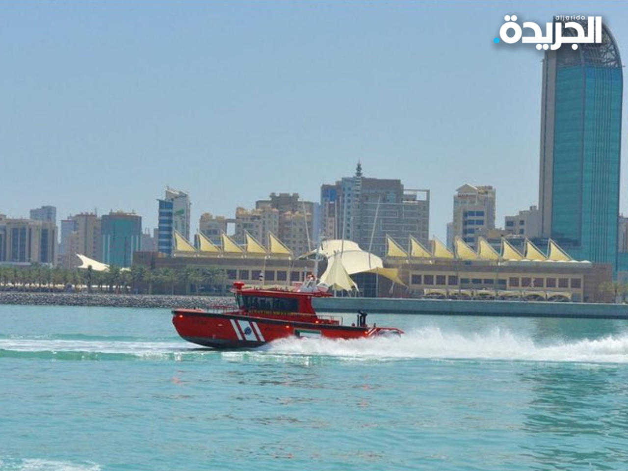 فقدان 10 أشخاص مقابل شاطئ البدع