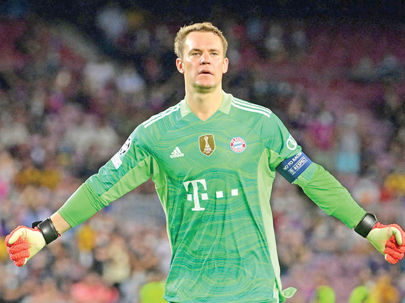  قائد وحارس مرمى المنتخب الألماني مانويل نوير