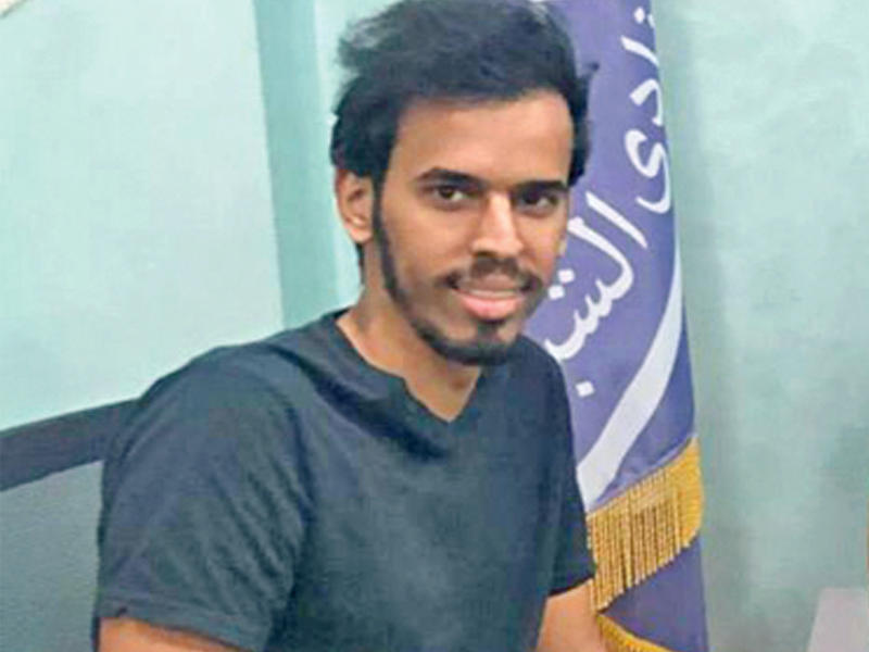 اللاعب محمد زنيفر 