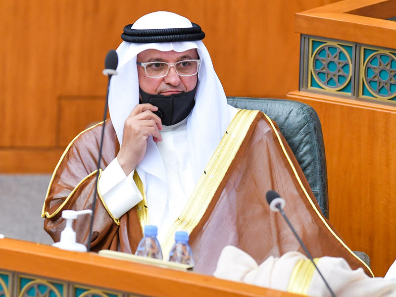  وزير الدولة لشؤون البلدية وزير الدولة لشؤون الإسكان والتطوير العمراني، شايع الشايع  في جلسة سابقة