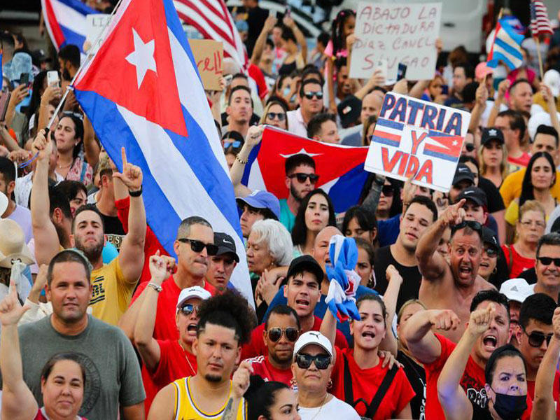 المعارضة الكوبية تتمسّك بالتظاهر في نوفمبر 