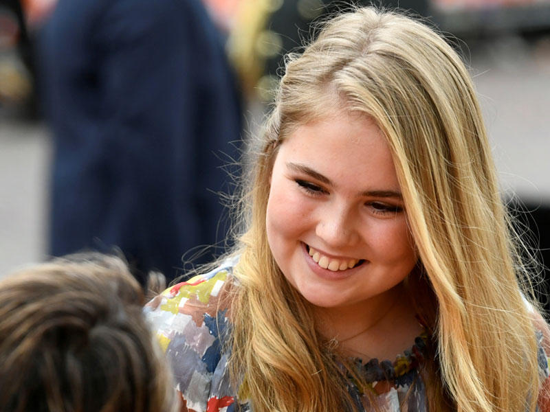 وريثة العرش الهولندي ولية العهد كاتارينا أماليا (17 عاماً) 