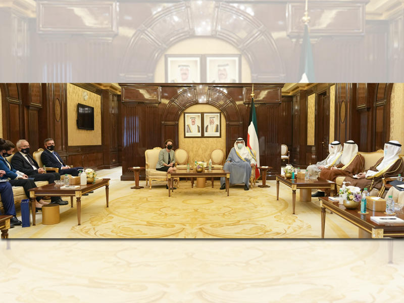  سمو رئيس مجلس الوزراء الشيخ صباح الخالد  مستقبلاً الناصر ووزيرة خارجية كوسوفو أمس