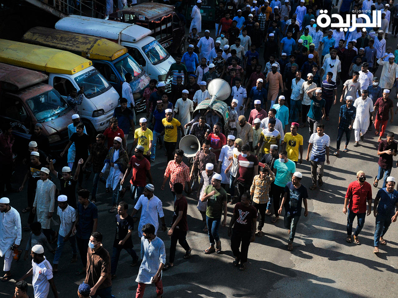 جانب من الاحتجاجات في دكا