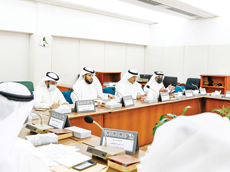 اجتماع سابق للجنة التعليمية