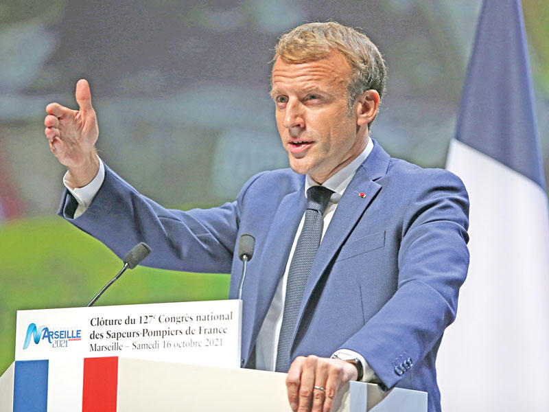 الرئيس الفرنسي ايمانويل ماكرون 